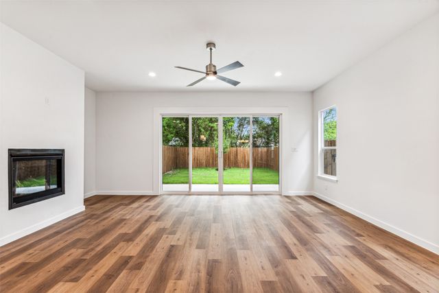 239 Athenia Drive, Fort Worth, TX 76114