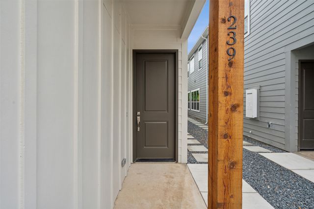 239 Athenia Drive, Fort Worth, TX 76114