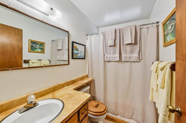 5619 Pennyroyal Dr, Pollock Pines, CA 95726