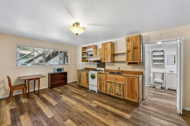 5619 Pennyroyal Dr, Pollock Pines, CA 95726