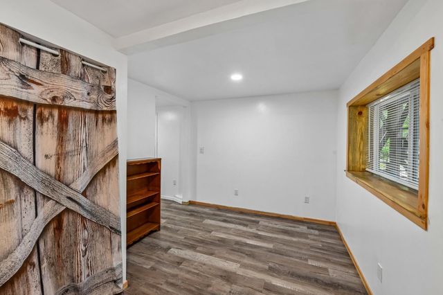 5619 Pennyroyal Dr, Pollock Pines, CA 95726