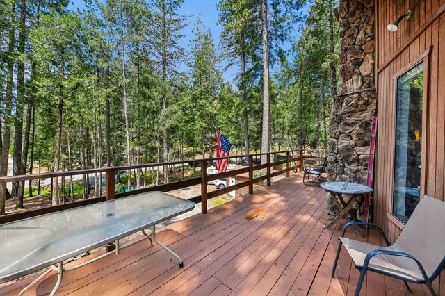 5619 Pennyroyal Dr, Pollock Pines, CA 95726