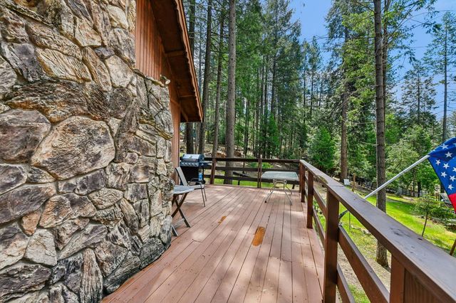 5619 Pennyroyal Dr, Pollock Pines, CA 95726