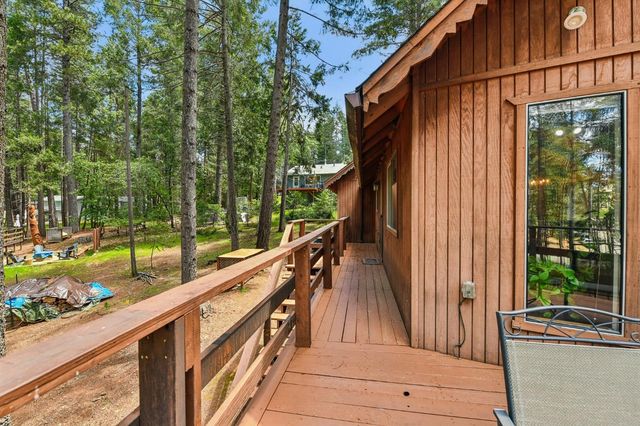 5619 Pennyroyal Dr, Pollock Pines, CA 95726