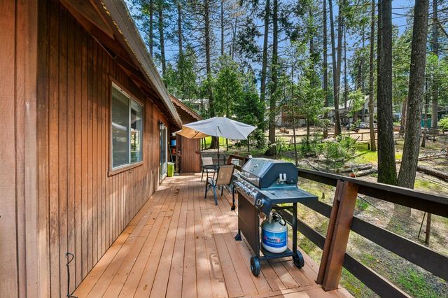 5619 Pennyroyal Dr, Pollock Pines, CA 95726