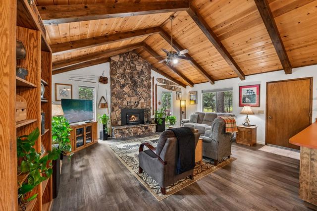 5619 Pennyroyal Dr, Pollock Pines, CA 95726