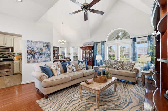 523 Stonemason Dr., Myrtle Beach, SC 29579