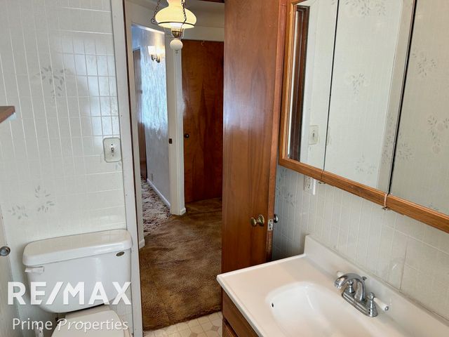 1408 W Wilson Road, Vienna Twp, MI 48420