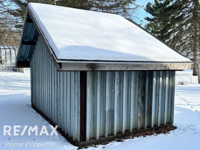 1408 W Wilson Road, Vienna Twp, MI 48420