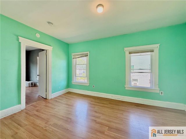 659 S 2nd Street, Plainfield, NJ 07060
