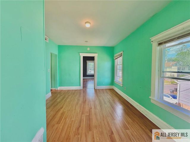 659 S 2nd Street, Plainfield, NJ 07060