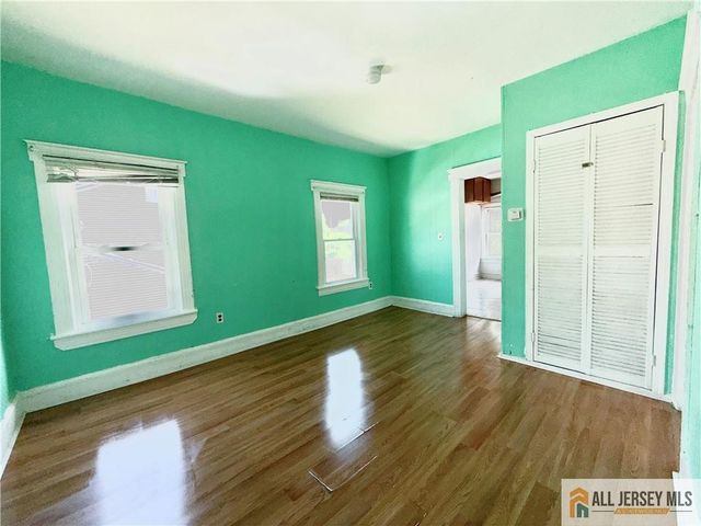 659 S 2nd Street, Plainfield, NJ 07060