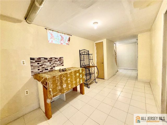 659 S 2nd Street, Plainfield, NJ 07060