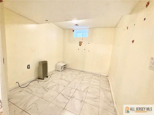 659 S 2nd Street, Plainfield, NJ 07060