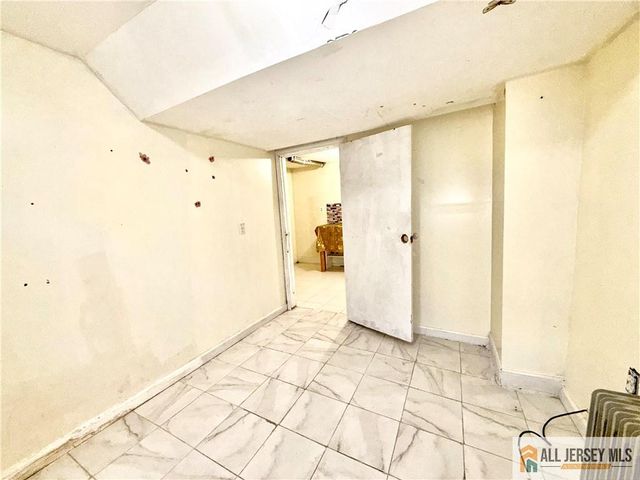 659 S 2nd Street, Plainfield, NJ 07060