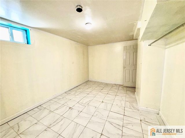 659 S 2nd Street, Plainfield, NJ 07060