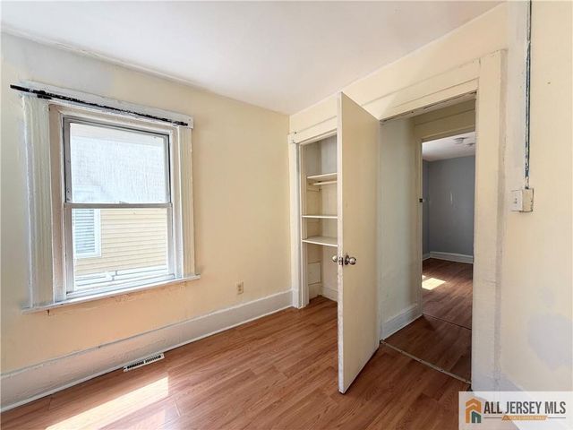 659 S 2nd Street, Plainfield, NJ 07060