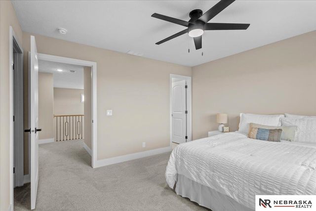 21707 Glenmore Drive, Gretna, NE 68028