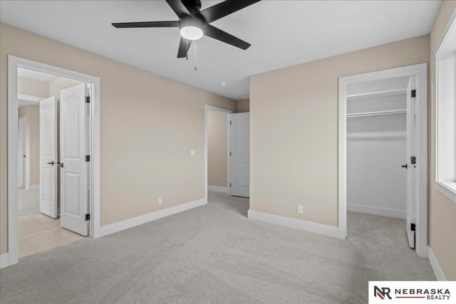 21707 Glenmore Drive, Gretna, NE 68028