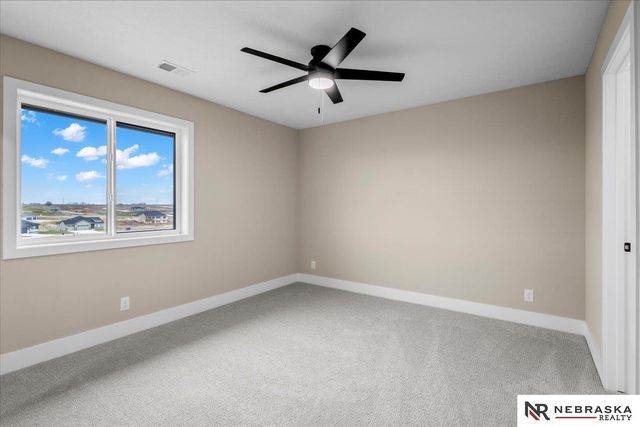 21707 Glenmore Drive, Gretna, NE 68028