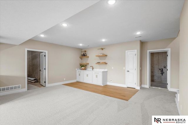 21707 Glenmore Drive, Gretna, NE 68028