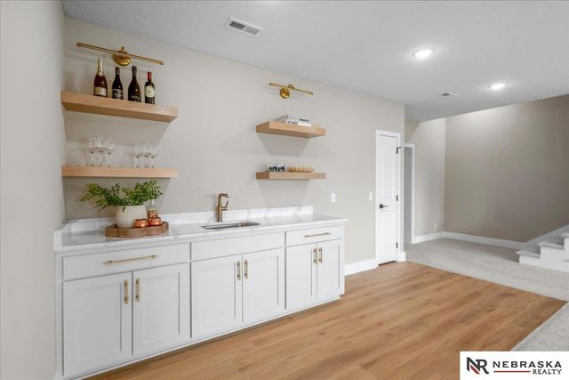 21707 Glenmore Drive, Gretna, NE 68028