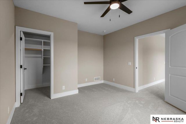 21707 Glenmore Drive, Gretna, NE 68028