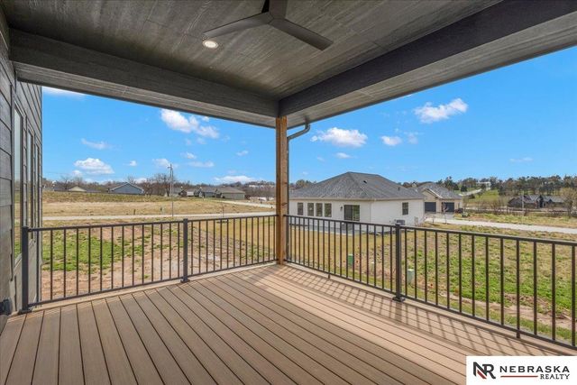 21707 Glenmore Drive, Gretna, NE 68028