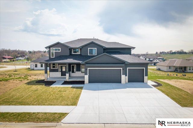 21707 Glenmore Drive, Gretna, NE 68028