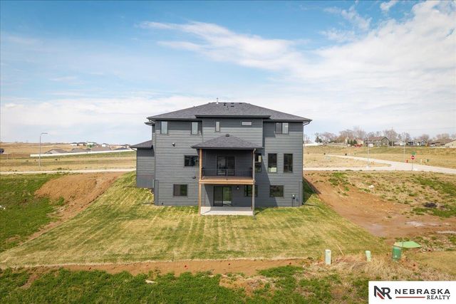 21707 Glenmore Drive, Gretna, NE 68028