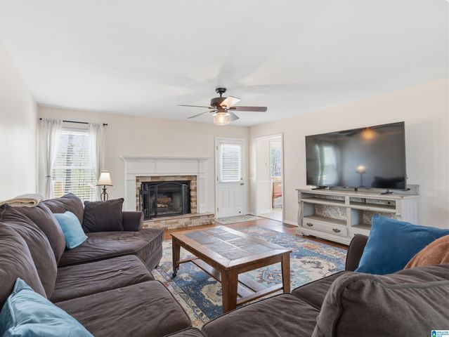 270 RIDGE TRAIL, Warrior, AL 35180