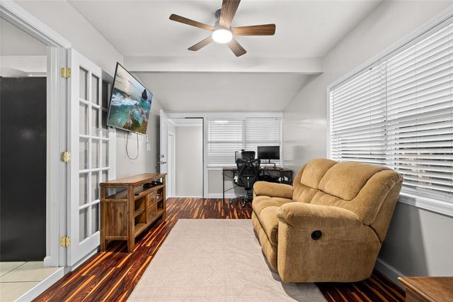 3120 20TH STREET N, St Petersburg, FL 33713