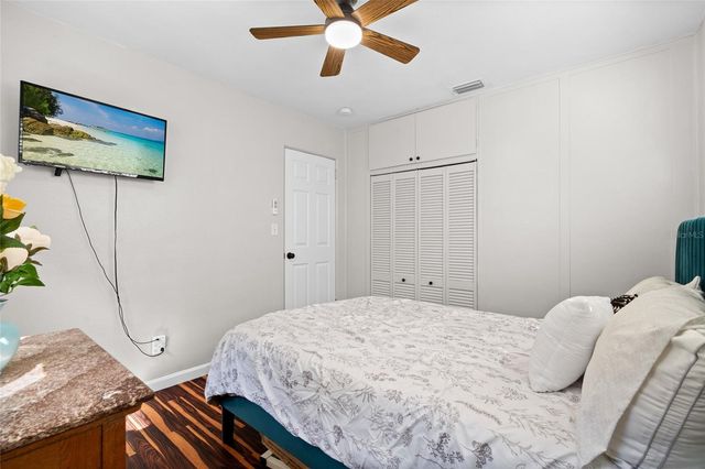 3120 20TH STREET N, St Petersburg, FL 33713