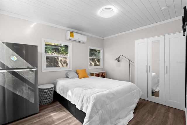 3120 20TH STREET N, St Petersburg, FL 33713