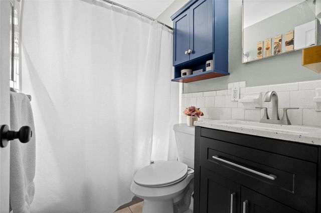 3120 20TH STREET N, St Petersburg, FL 33713