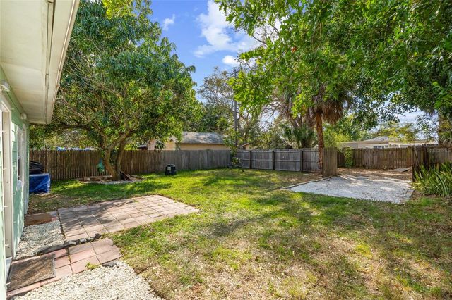 3120 20TH STREET N, St Petersburg, FL 33713