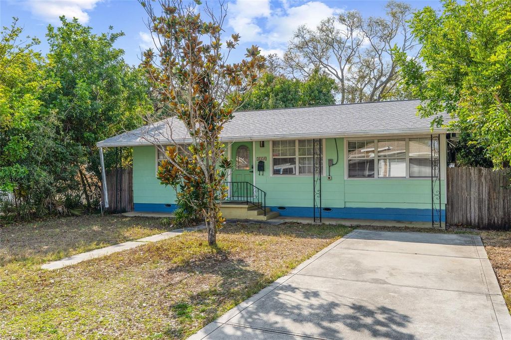 Image 3 of property listing at 3120 20TH STREET N, St Petersburg, FL 33713