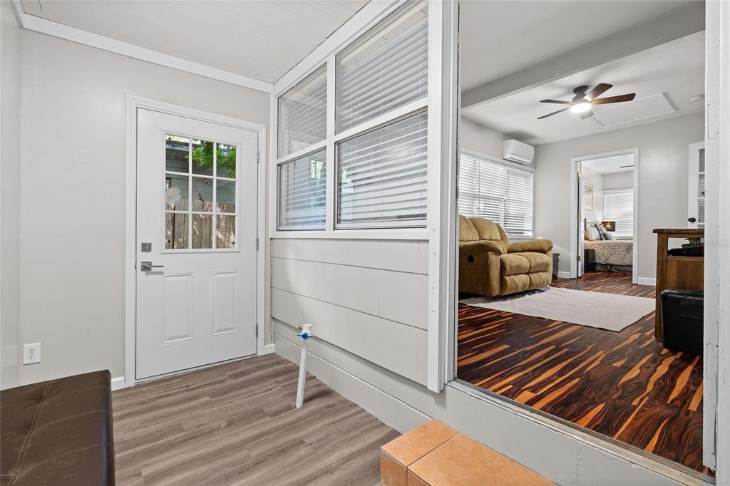 Image 23 of property listing at 3120 20TH STREET N, St Petersburg, FL 33713