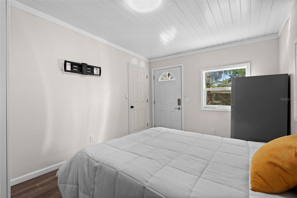 Image 31 of property listing at 3120 20TH STREET N, St Petersburg, FL 33713