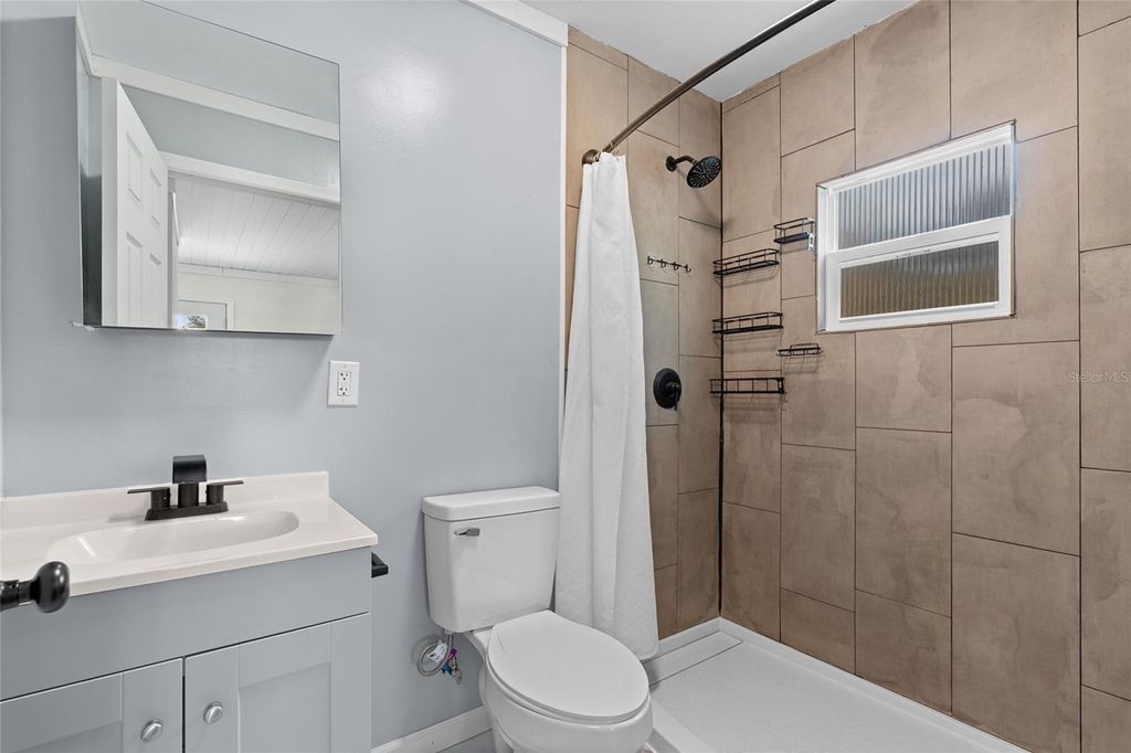 Image 32 of property listing at 3120 20TH STREET N, St Petersburg, FL 33713