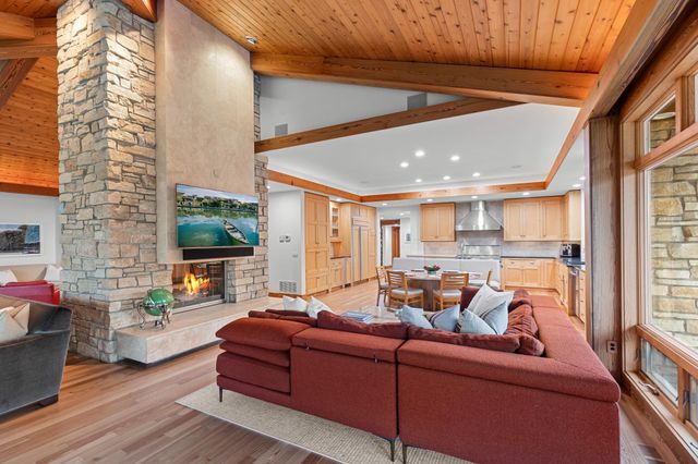 1492 Homestead Trail, Medina, MN 55356