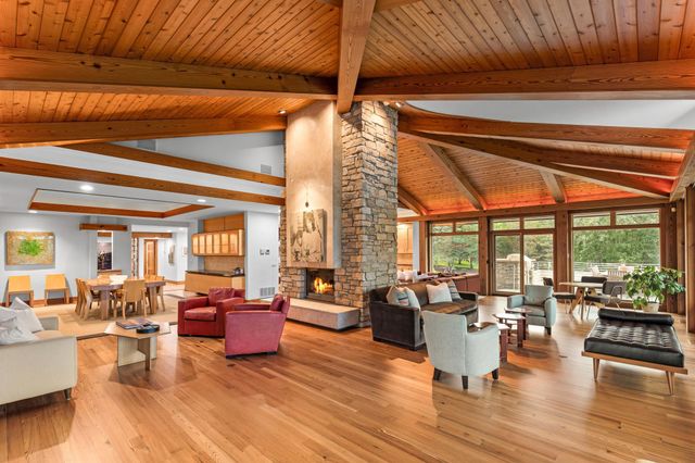 1492 Homestead Trail, Medina, MN 55356
