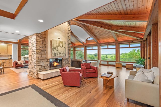 1492 Homestead Trail, Medina, MN 55356