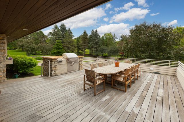 1492 Homestead Trail, Medina, MN 55356