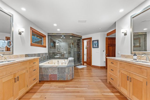 1492 Homestead Trail, Medina, MN 55356