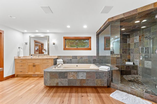 1492 Homestead Trail, Medina, MN 55356