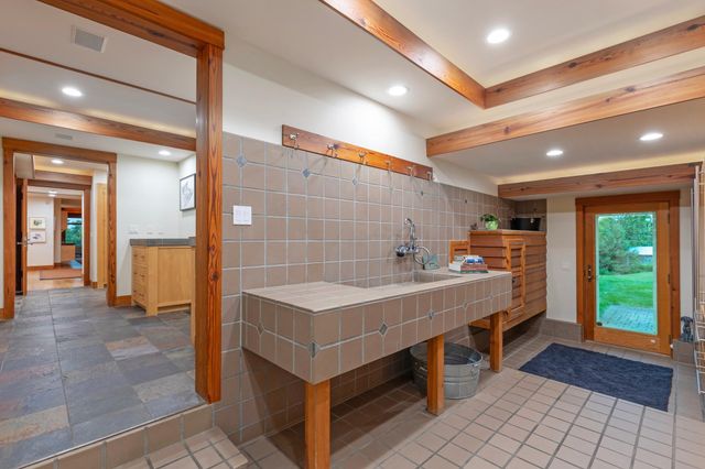 1492 Homestead Trail, Medina, MN 55356
