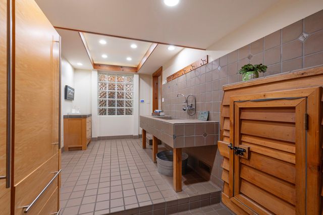 1492 Homestead Trail, Medina, MN 55356