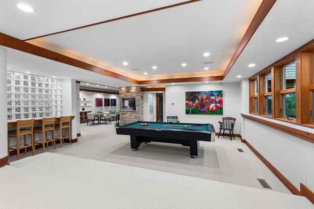 1492 Homestead Trail, Medina, MN 55356