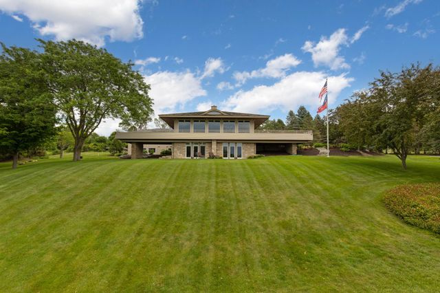 1492 Homestead Trail, Medina, MN 55356